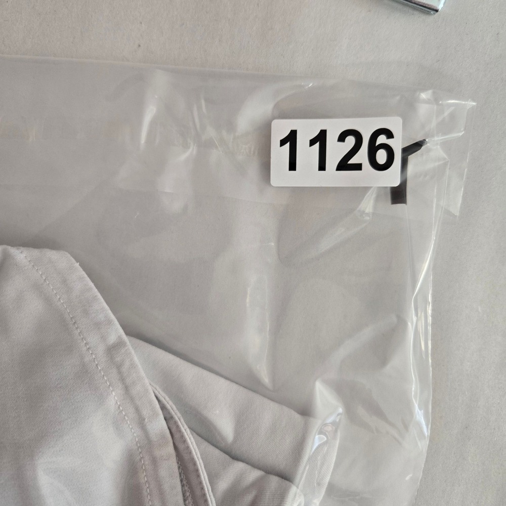 Lululemon Speed Up High-Rise Lined Shorts 2.5 White Running Athletic Sz 4 Tall - Picture 7 of 7